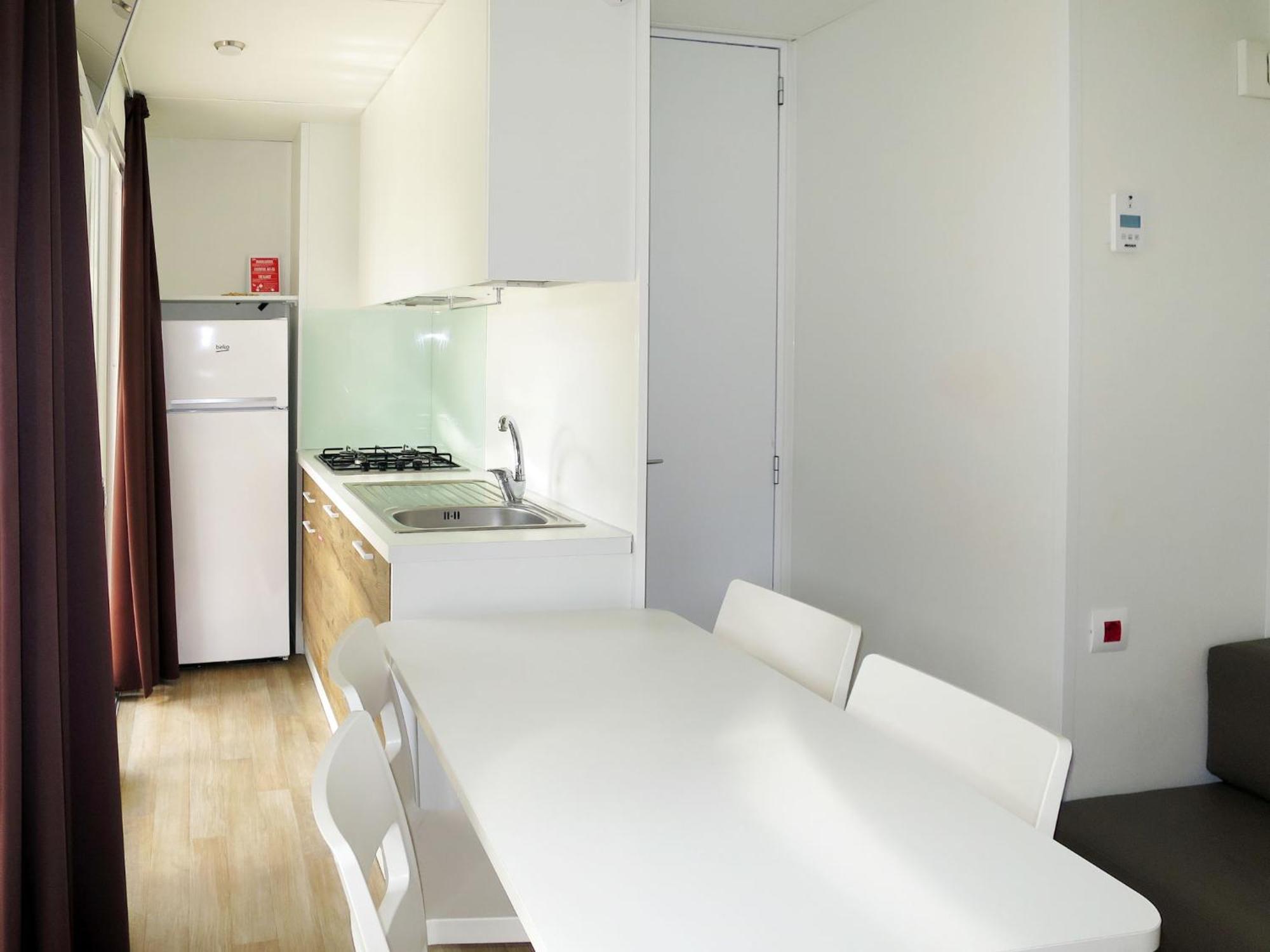 Holiday Home Maxi Caravan Capri By Interhome Бая Домиция Екстериор снимка